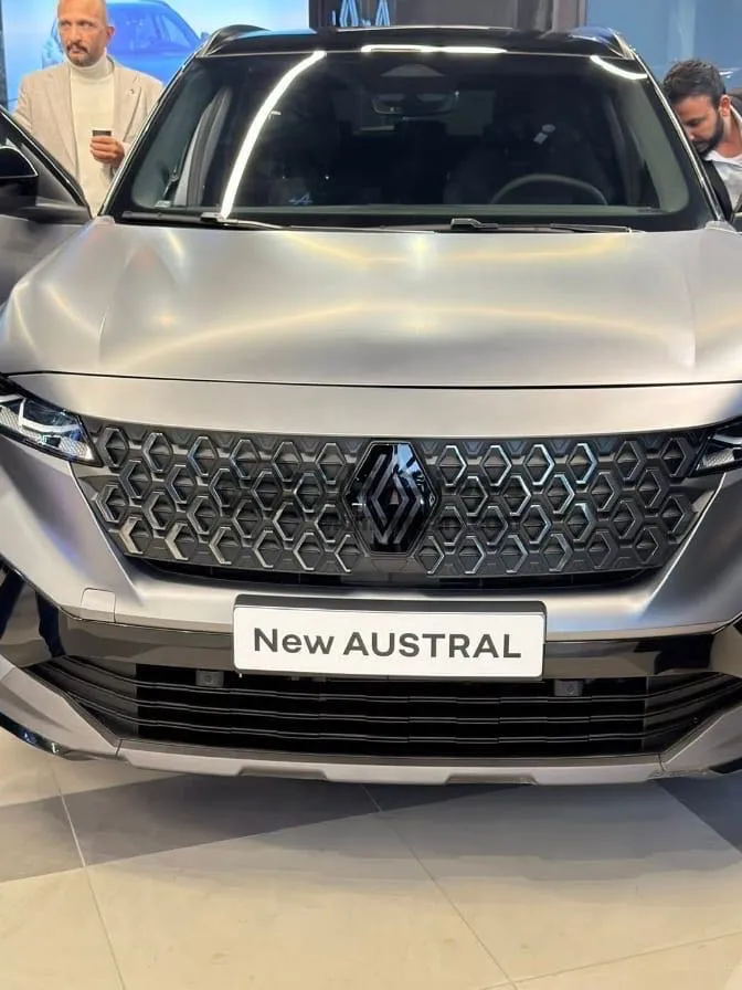 رينو اوسترال 2026 جديدة اتوماتيك SUV