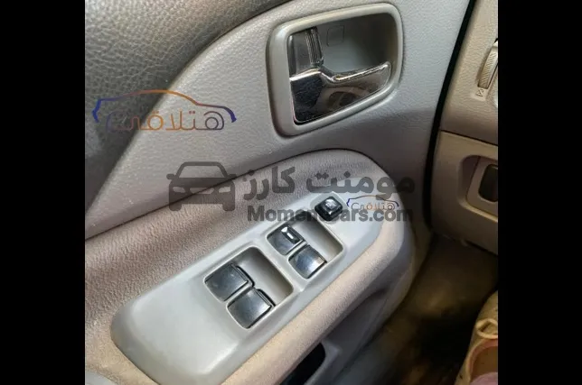 ميتسوبيشي لانسر بومة 2012 أوتوماتيك للبيع