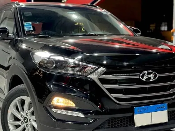 توسان 2018 أعلى فئة - 34 ألف كم - صيانات توكيل