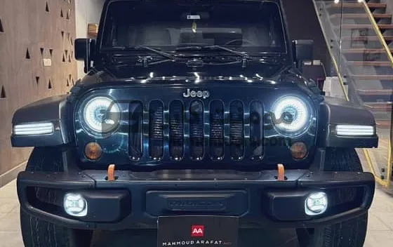 جيب رانجلر 2012 اتوماتيك فابريكة للبيع