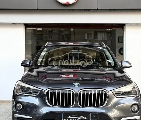 بي ام دبليو X1 سبورت لاين 2017 للبيع