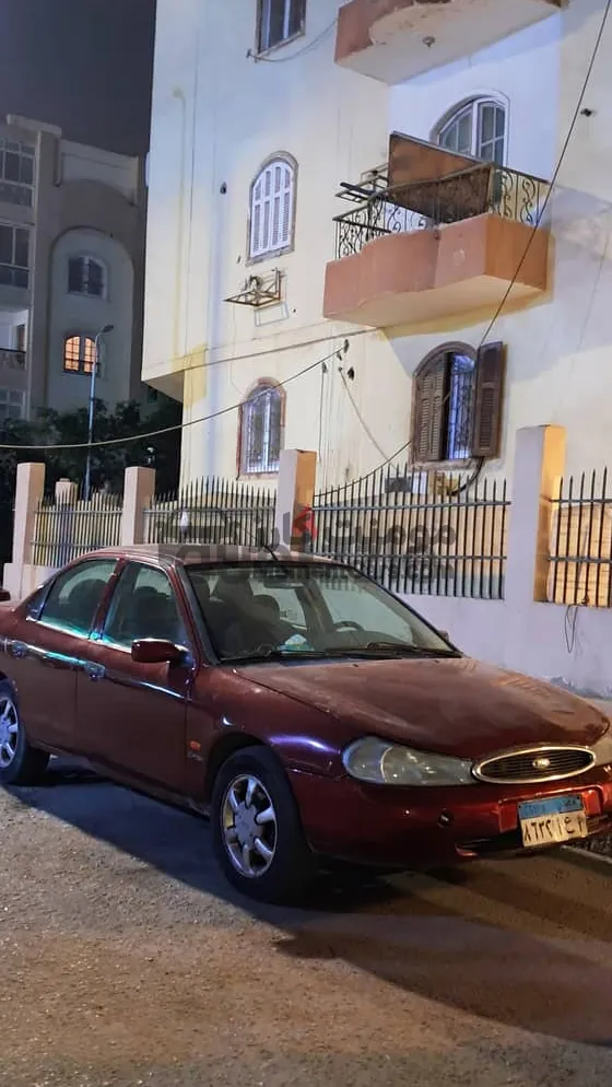 فورد مونديو 1998 مانيوال 2000cc رخصة طويلة للبيع
