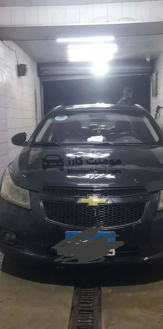 شيفروليه كروز 2010 أتوماتيك - سليمة عدا اكصدامين ورفرف