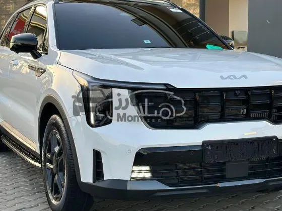 كيا سورينتو 2024 هايبرد كاملة فتحة سقف وكاميرات