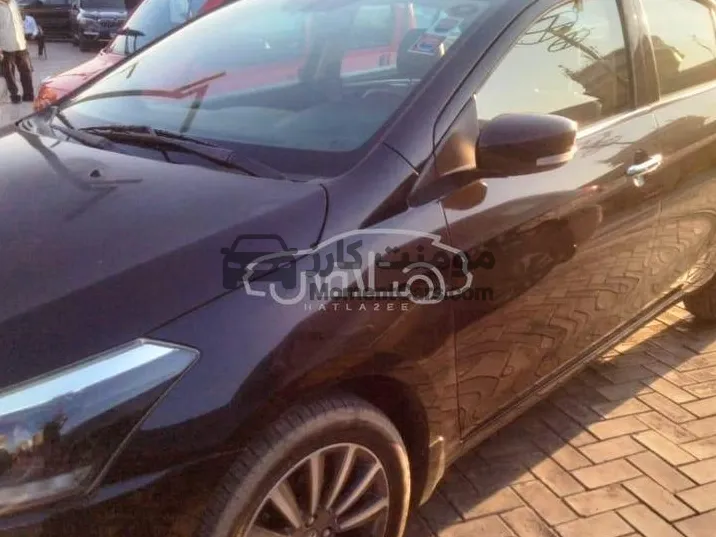 سوزوكي سياز 2023 خليجي اعلي فئة 18000 كم للبيع