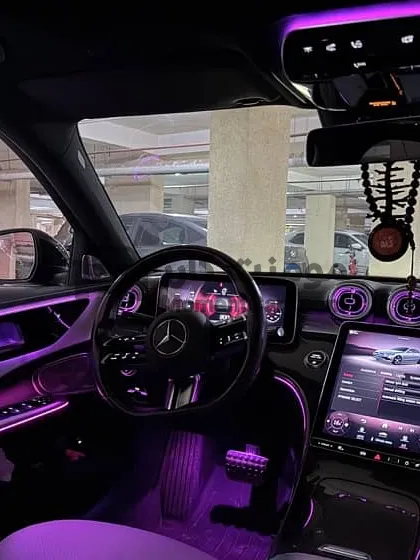 مرسيدس C180 2022 AMG فابريكة 35 ألف كم للبيع