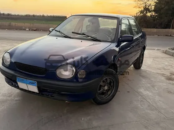 تويوتا كورولا 1998 مانيوال حالة ممتازة للبيع