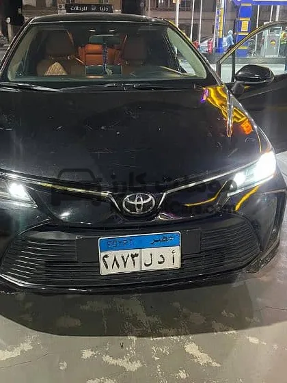 تويوتا كورولا 2020 اتوماتيك 80 ألف كم للبيع