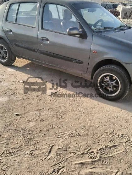 رينو كليو 2002 مانيوال فبريكة دواخل للبيع