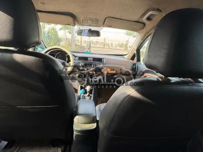 مازدا 3 2015 هايلاين فتحة سقف وبصمة عداد 260 ألف