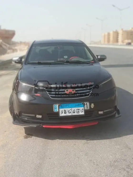 جيلي امجراند 7 2015 مانيوال رشة برة وصالون جديد