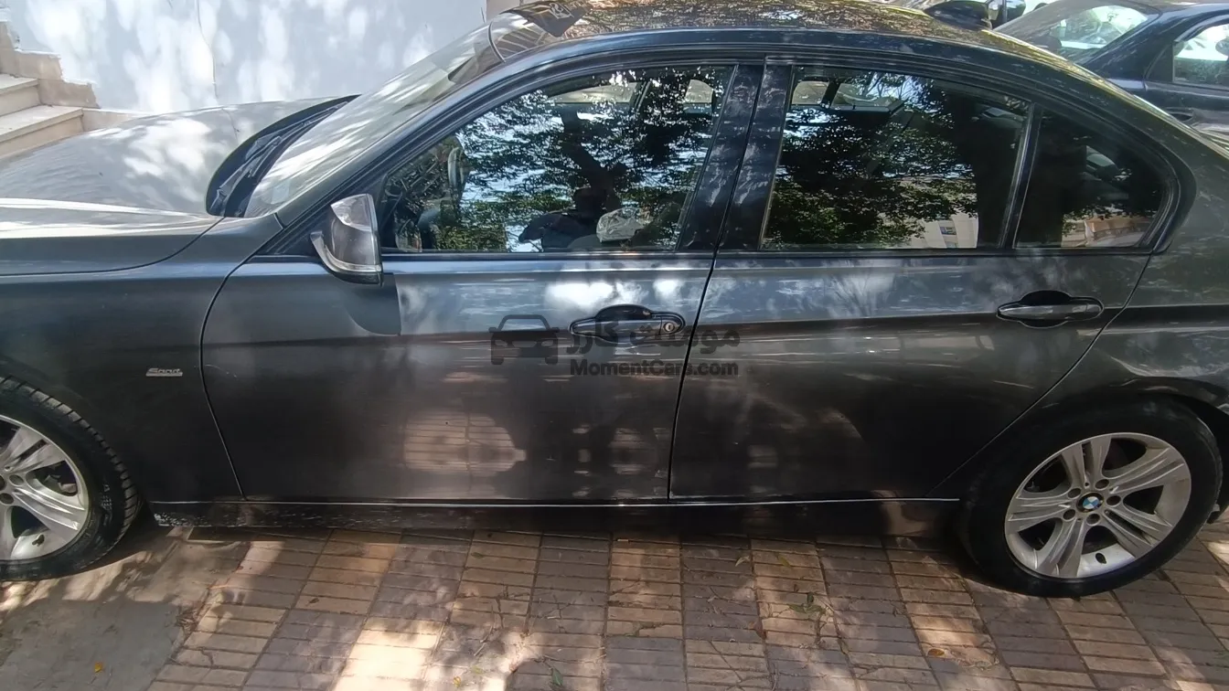 بي ام دبليو 318i 2016 سيدان اتوماتيك للبيع