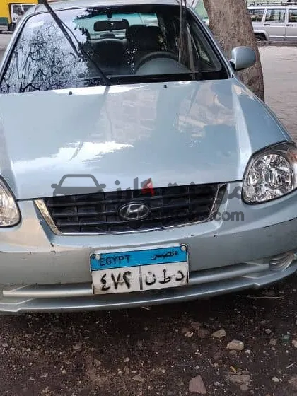 هيونداي فيرنا 2010 عداد 15 ألف كم فابريكة مانيوال للبيع
