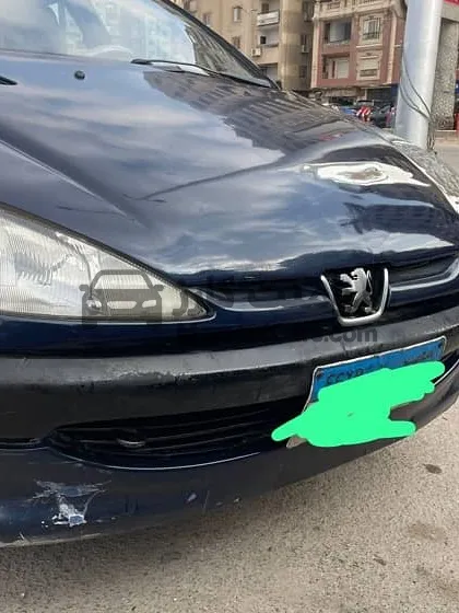 بيجو 206 موديل 2002 مانيوال 1100cc للبيع