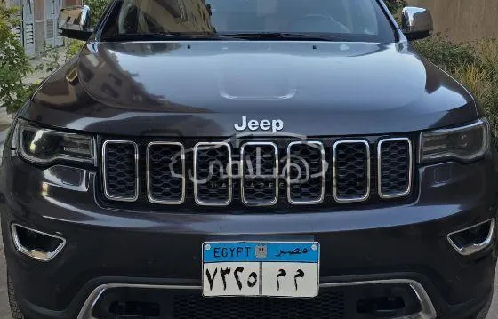 جيب جراند شيروكي 2022 اتوماتيك للبيع