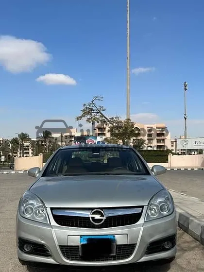 اوبل فيكترا 2008 اتوماتيك (Easytronic) بحالة ممتازة