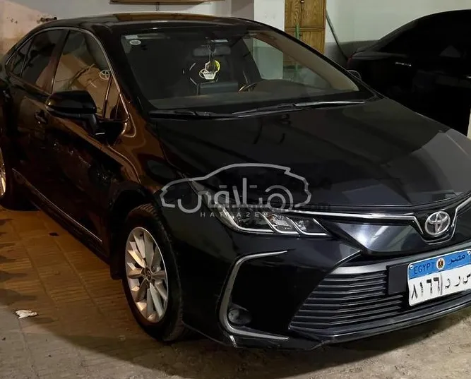 تويوتا كورولا 2021 اتوماتيك فرش جلد عداد قليل جداً