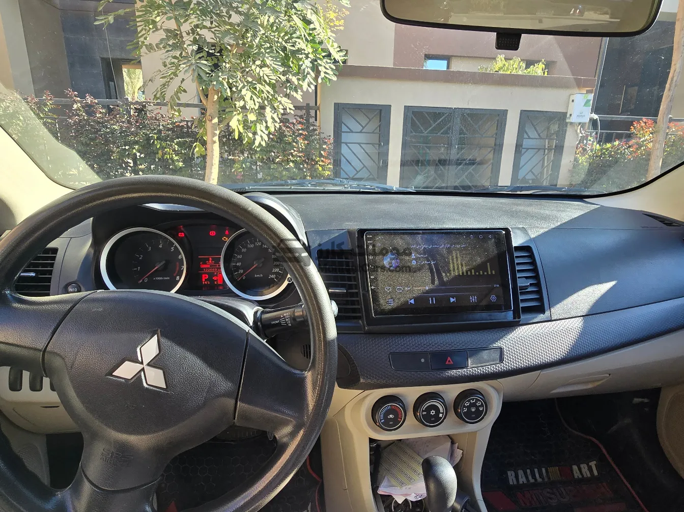 لانسر شارك 2015 اتوماتيك - حالة ممتازة للبيع