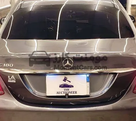 مرسيدس C180 2020 عداد 90 ألف كم للبيع