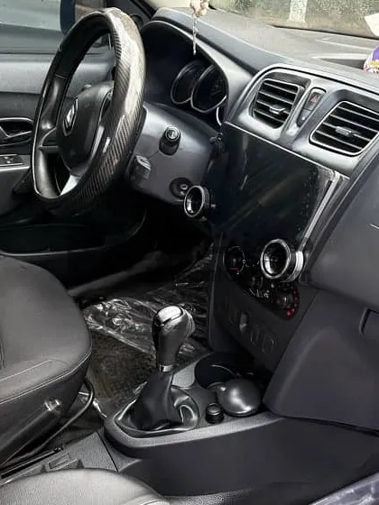 رينو لوجان 2019 اتوماتيك للبيع حالة ممتازة