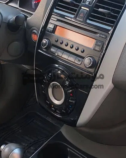 نيسان صني 2018 اتوماتيك اعلى فئة بصمة فرش جلد