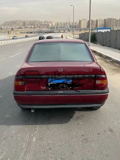 للبيع أوبل فيكترا 1995 مانيوال 1600 سي سي