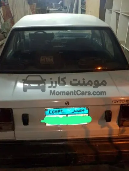 تويوتا كورولا 1984 مانيوال سيدان للبيع