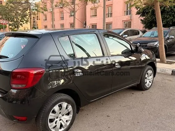 رينو سانديرو 2019 اتوماتيك 67 ألف كم فبريكة