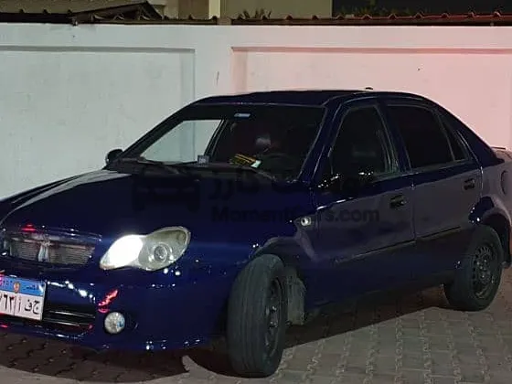 جيلي سي كيه 2010 للبيع - تكيف تلاجة ورخصة سنتين