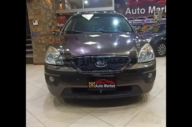 كيا كارينز 2012 أتوماتيك 129,000 كم