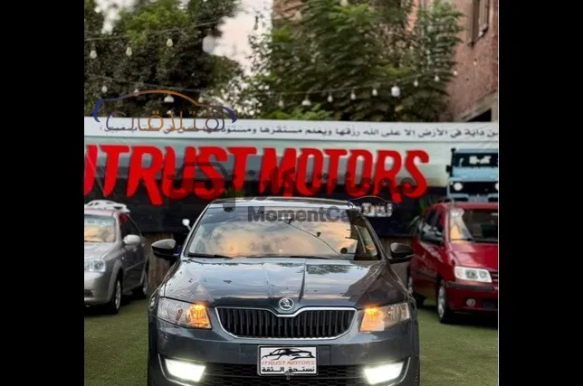 سكودا اوكتافيا 2015 A7 1600cc اتوماتيك