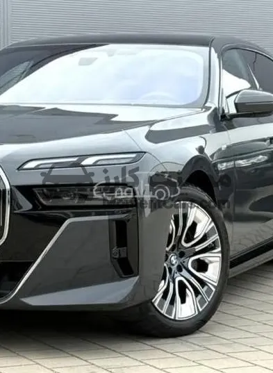 بي ام دبليو i7 2024 كهرباء 8000 كم كسر زيرو
