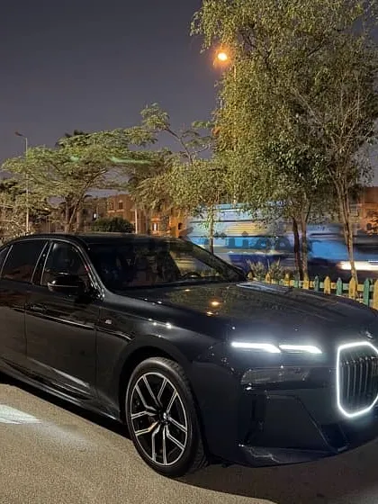 بي ام دبليو i7 M Sport 2024 كسر زيرو للبيع