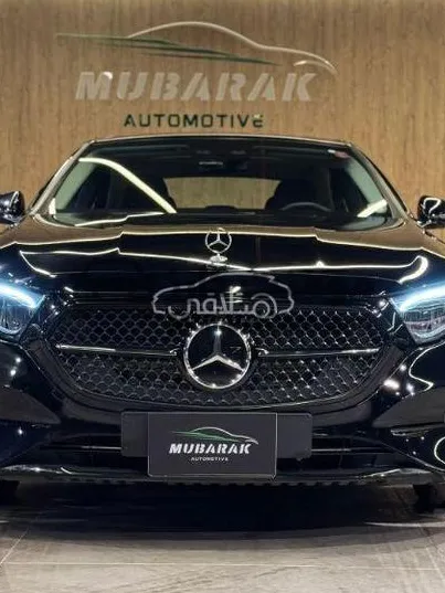 مرسيدس E 200 موديل 2024 AMG كسر زيرو بأكياسها