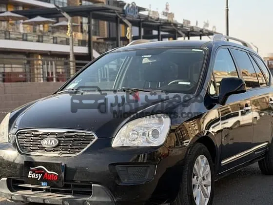 كيا كارينز 2011 أوتوماتيك أعلى فئة للبيع