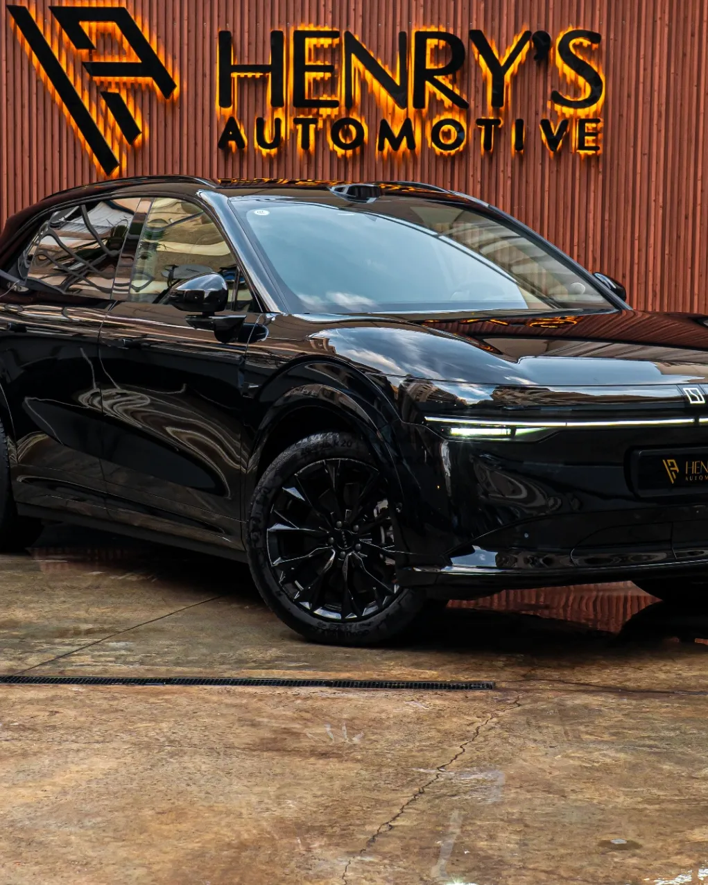 زيكر 7X 2025 كهرباء SUV بأعلى الإمكانيات