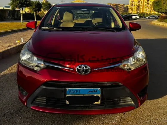 تويوتا ياريس 2015 اتوماتيك 1500cc حالة ممتازة