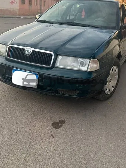 سكودا أوكتافيا 1999 مانيوال فتحة سقف للبيع