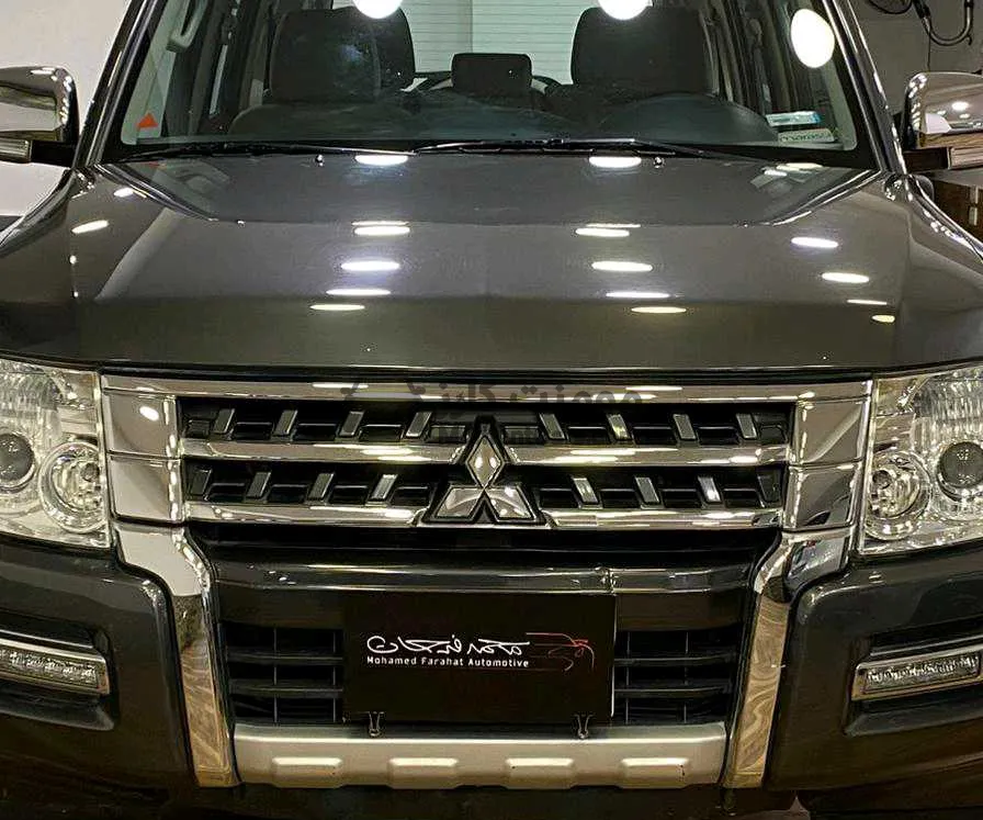 باجيرو 2022 3500cc اتوماتيك 7 راكب للبيع