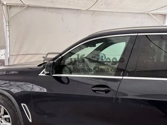 BMW X5 2020 حالتها ممتازة 102 ألف كم للبيع