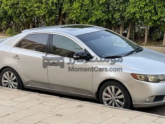 كيا سيراتو 2010 كاملة أعلى فئة للبيع