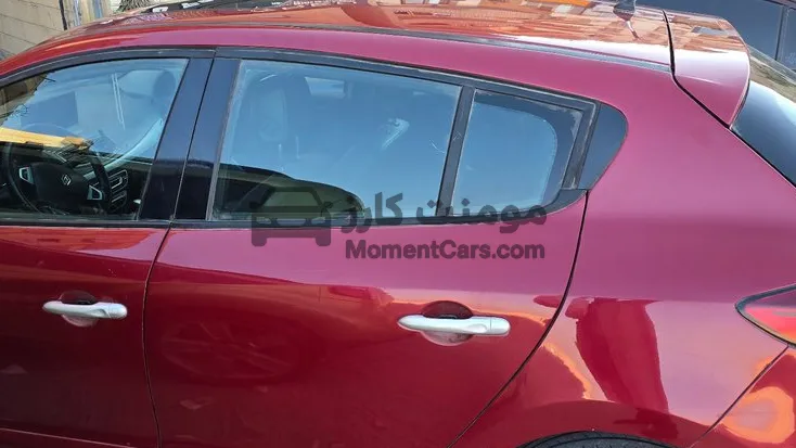 رينو ميجان 2012 هاتشباك اتوماتيك أعلى فئة بصمة