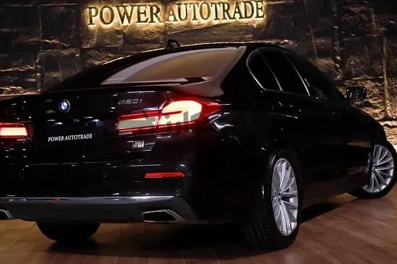 بي ام دبليو 520 موديل 2023 جميع الكماليات