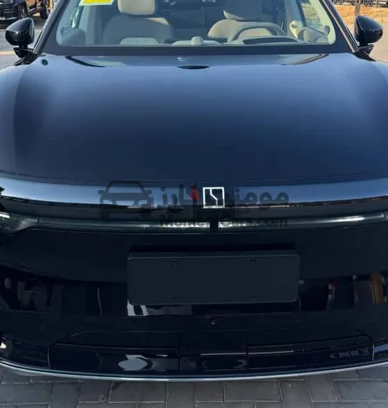 زيكر 7X 2025 AWD أداء خرافي للبيع