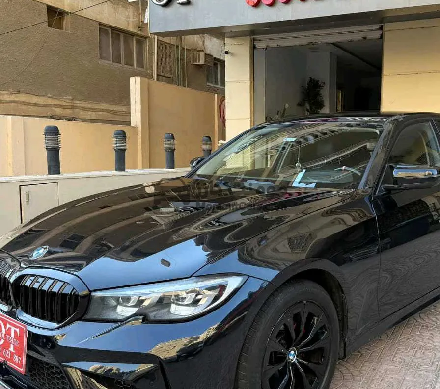 بي ام دبليو 320i 2020 Exclusive للبيع
