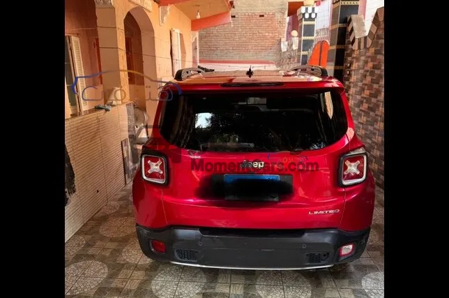 جيب رينيجيد 2016 اتوماتيك عداد قليل جداً