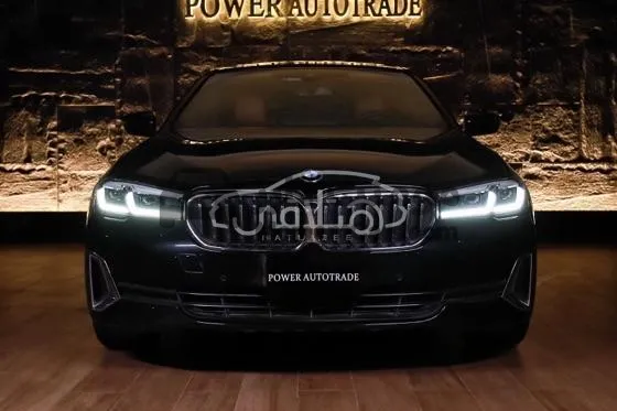 بي ام دبليو 520i موديل 2019 أعلى فئة