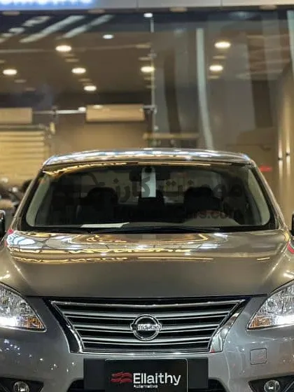 نيسان سنترا 2024 أعلى فئة 30 ألف كم كسر زيرو