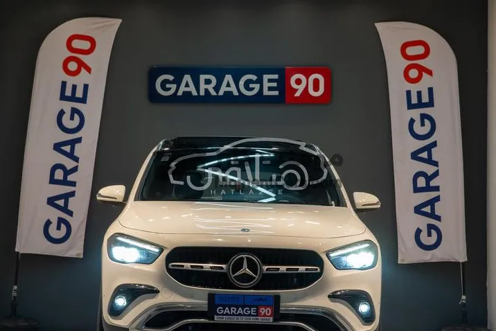 مرسيدس GLA 200 2021 كاملة أتوماتيك للبيع