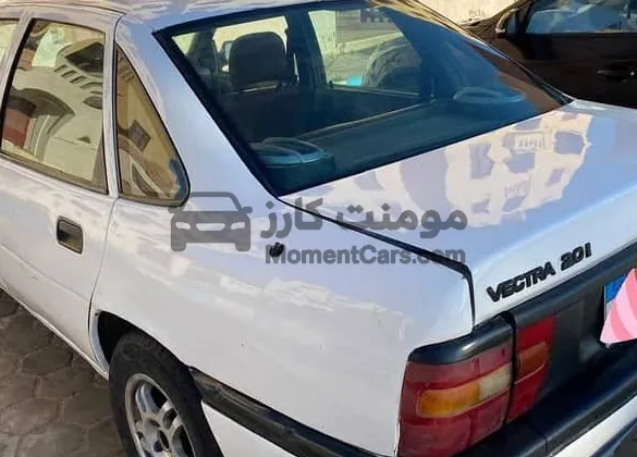 أوبل فيكترا 1995 أوتوماتيك كاملة للبيع